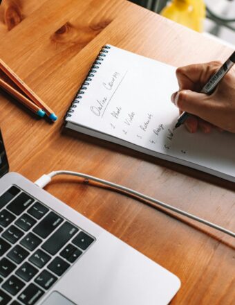 الدورات التدريبية